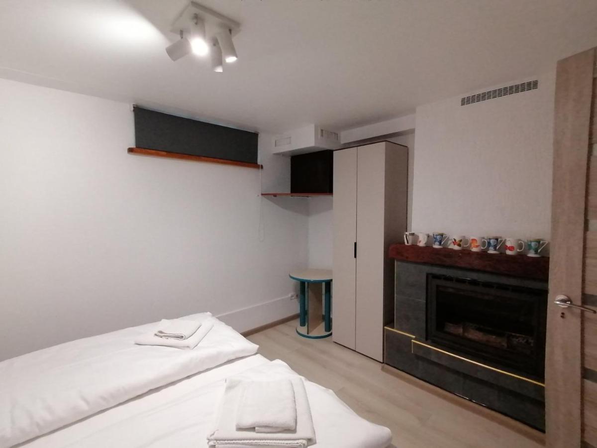 K8-5 Apartments نيدا المظهر الخارجي الصورة